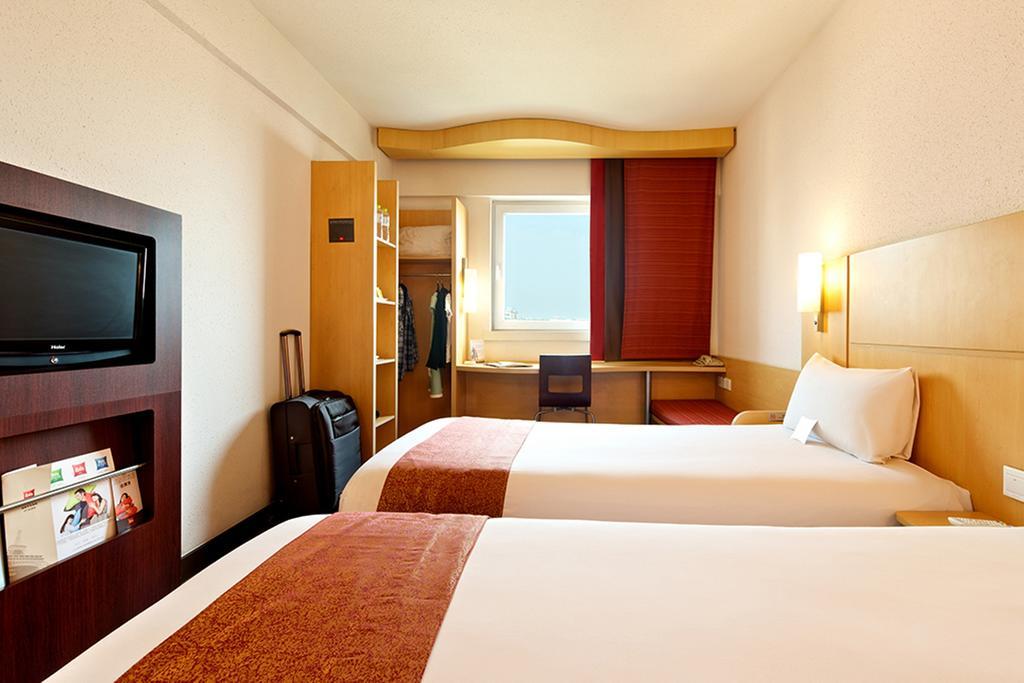 Ibis Chuzhou 1912 Hotel Exterior photo